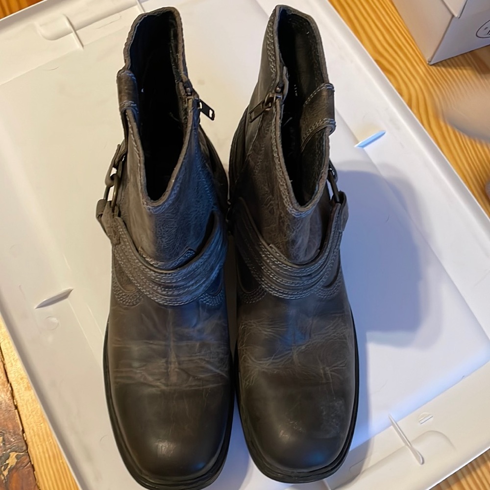 Mens Bed Stu gray boots size 10 Excellent condition!